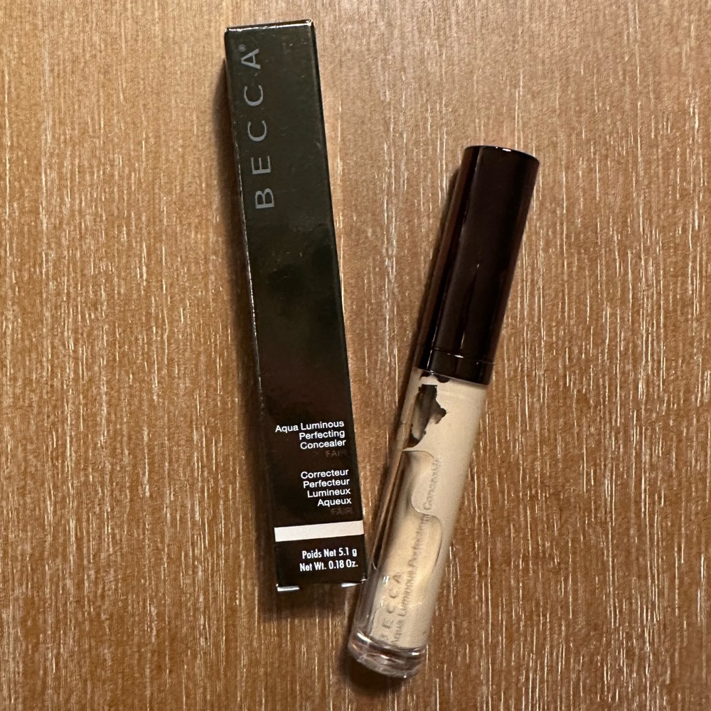 [NEW UNOPENED] BECCA Aqua Luminous Perfecting Concealer- Fair .18oz